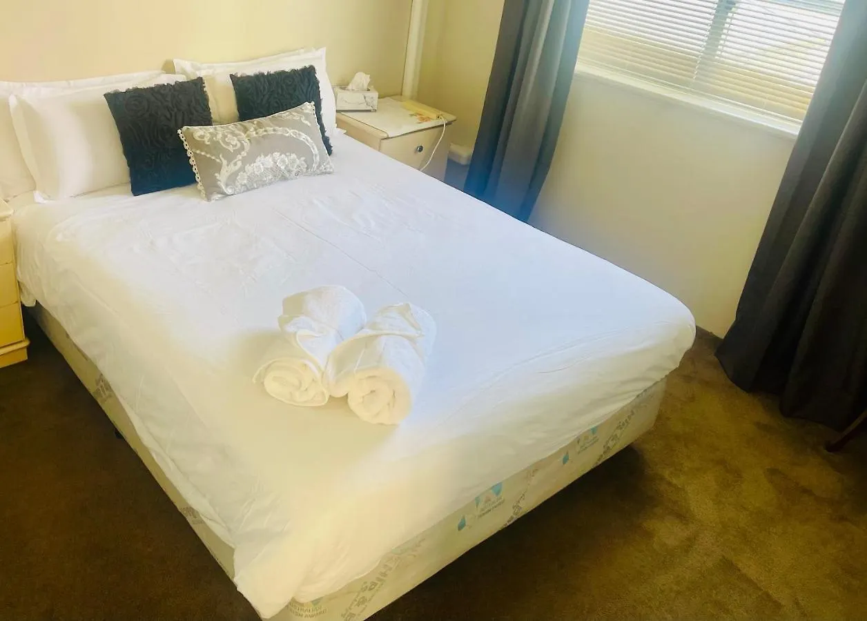 Joondalup Guest House パース